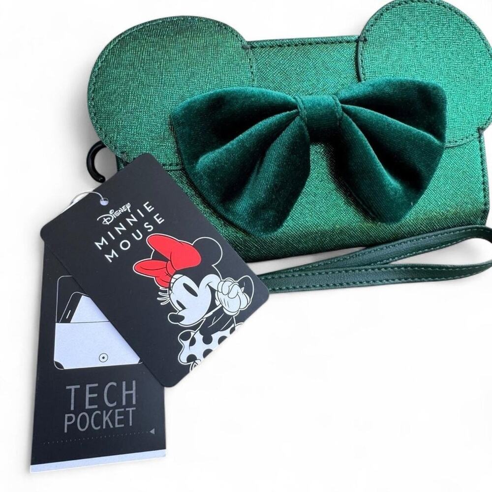 Disney Minnie Mouse Metallic Green Wallet Wristlet NWT 3D Ears Velvet Bow - Picture 4 of 6